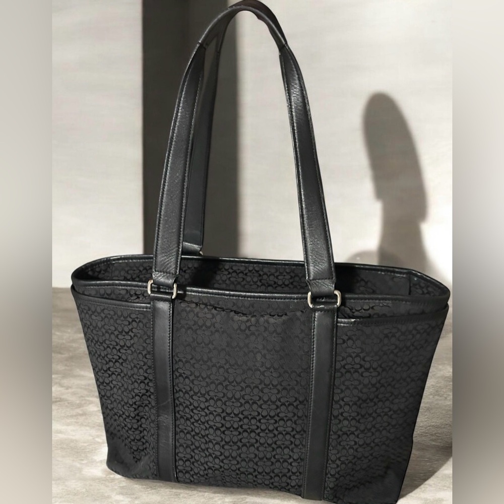 Coach❤️Hampton Black Signature Monogram X-Large Tote/Laptop Bag - Picture 2 of 15